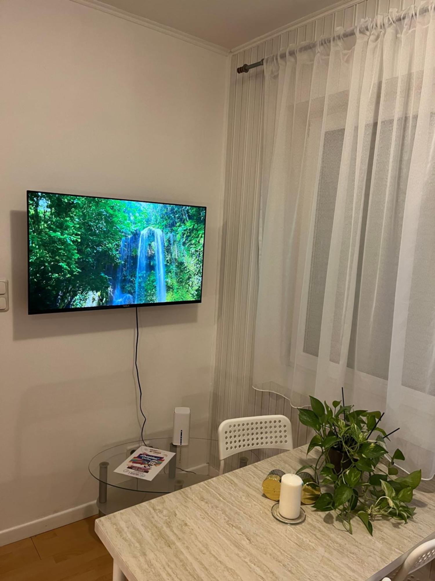 Downtown Rose Garden Apartments Whit Garage Opcional Budapest Exterior photo