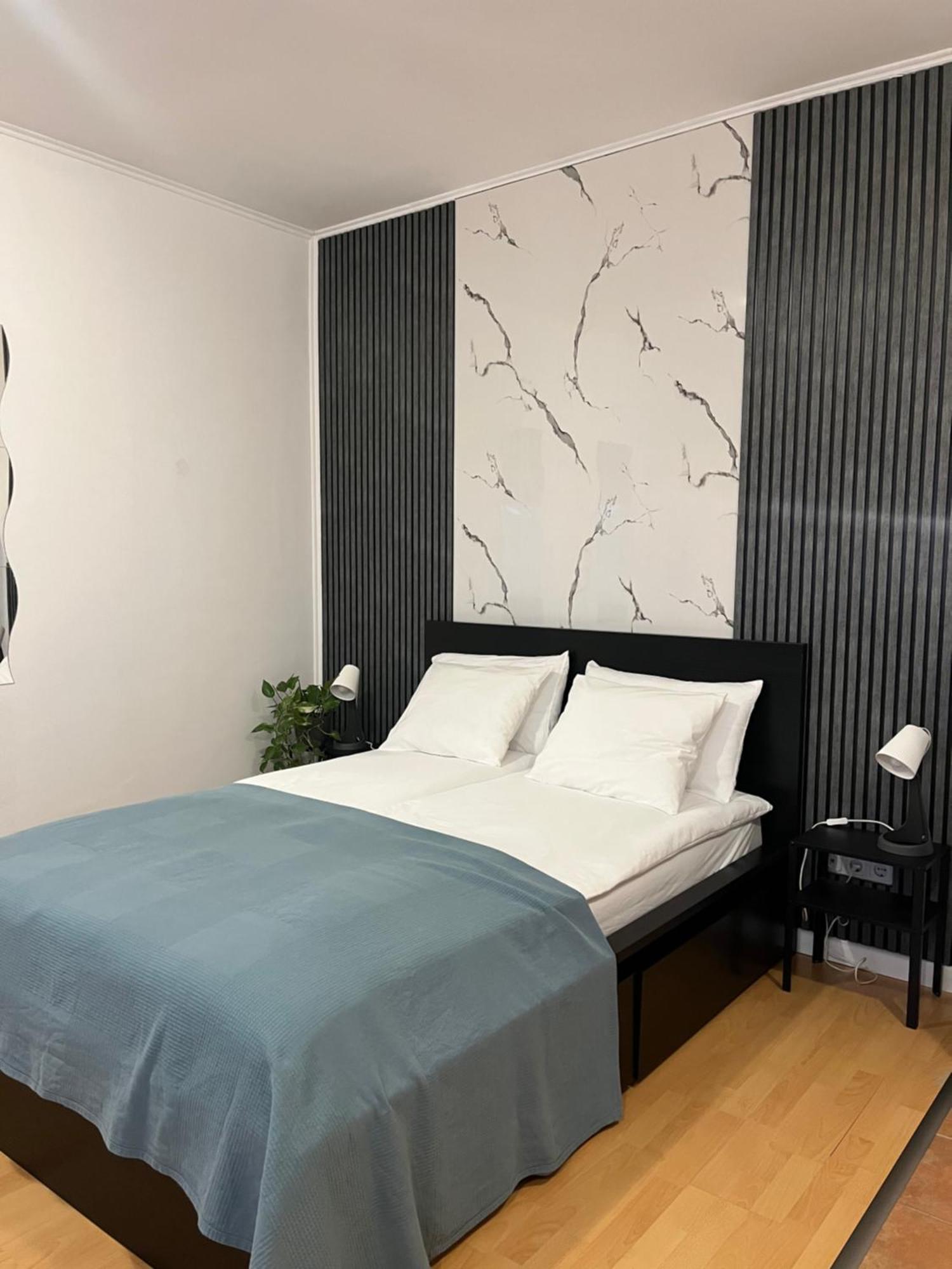 Downtown Rose Garden Apartments Whit Garage Opcional Budapest Exterior photo